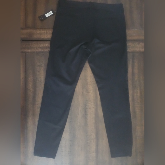NWT Banana Republic Skinny Black Faux Leather Pants Sz 6 - Picture 2 of 10